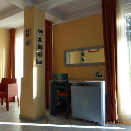 Hotel Chentu Lunas Cagliari Luaran gambar